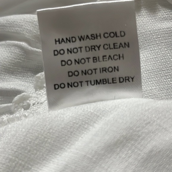 DAVI & DANI WHITE LACE BATICE, BALLON SLEEVES BLOUSE SIZE M. - Picture 9 of 10